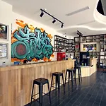 Shanghai Chi Chen Boutique Hotel